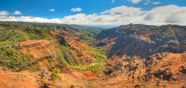 waimea canyon kauai hawaii
