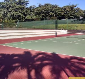 Tennis at Four Seasons Lanai