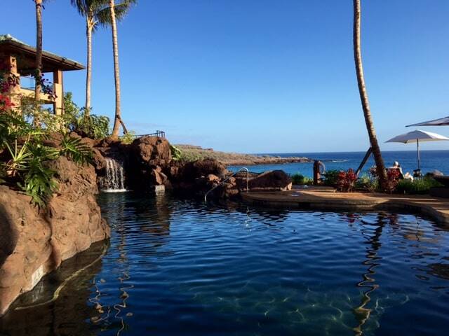 Four Seasons Resort Lanai's ocean view adults-only pool and hot tub