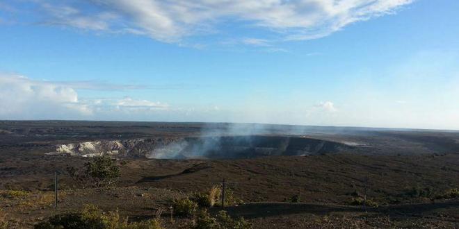 Aloha Friday Photo: Overlooking Kilauea Crater - Go Visit Hawaii