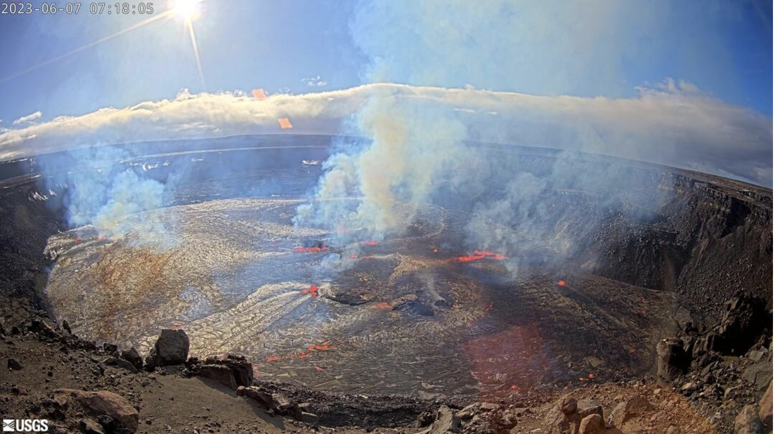 Kilauea volcano erupting again at Halemaumau crater! - Go Visit Hawaii